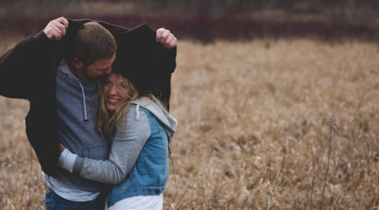 Love over War: Conflict Resolution Strategies for Couples