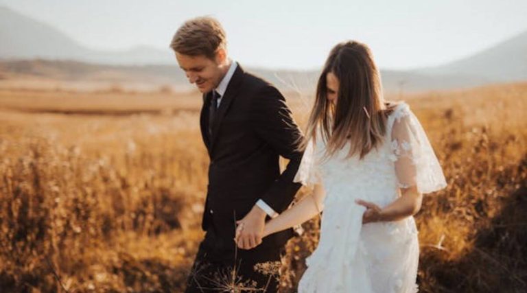 Love Without Borders: Intercultural Relationships - Challenges and Strategies to Overcome Them